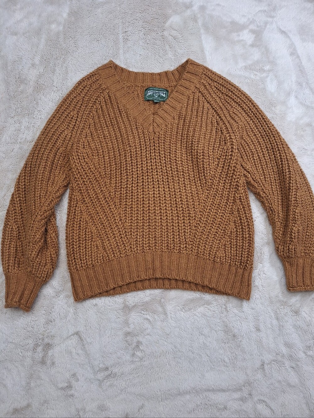 American Eagle Chunky V-Neck Knit Sweater Brown Cognac Size S